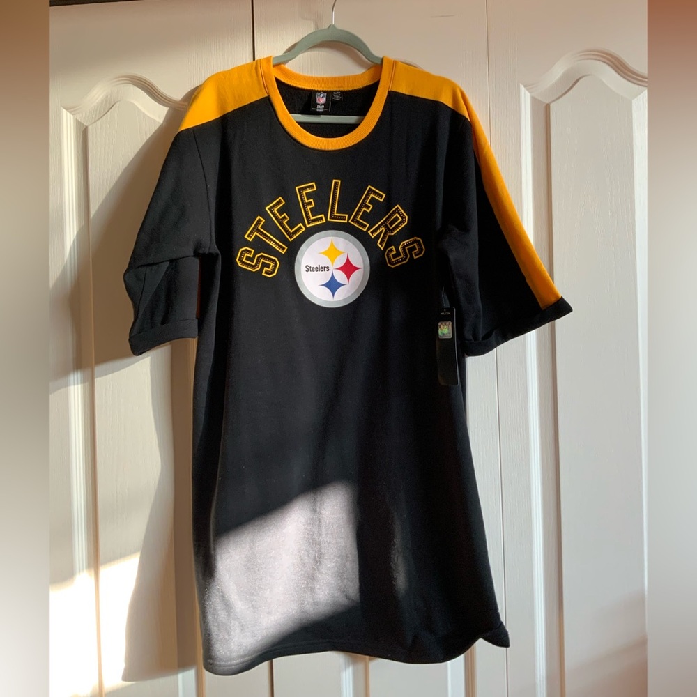 NFL Pittsburgh Steelers Sneaker Dress